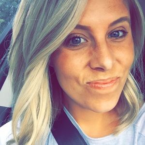 Meet your Posher, Shelby